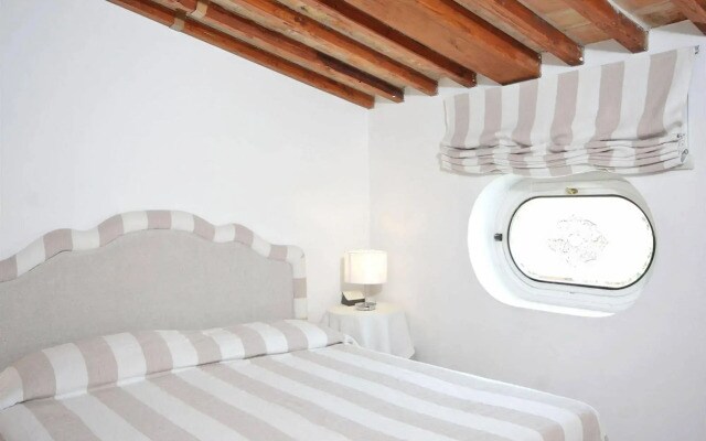 Frattina Apartments