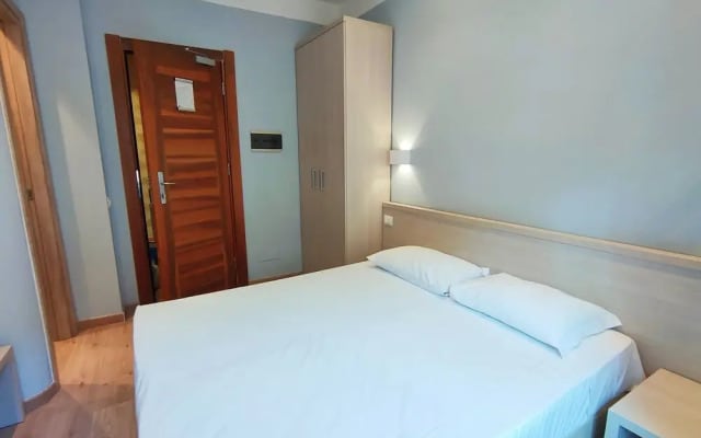 Flavia Suite
