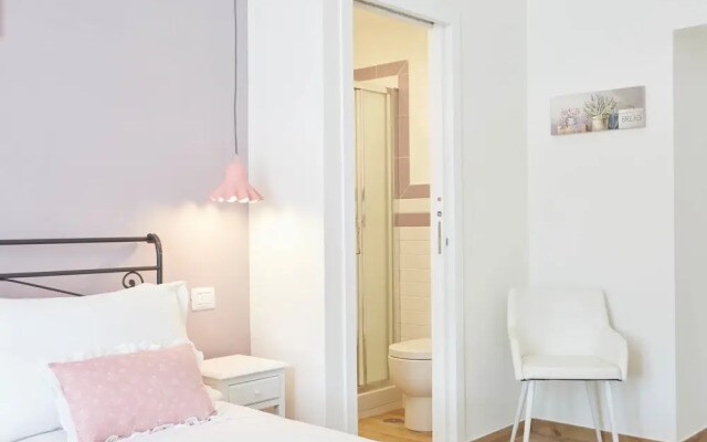 Colosseo Friendly Suite & Rooms