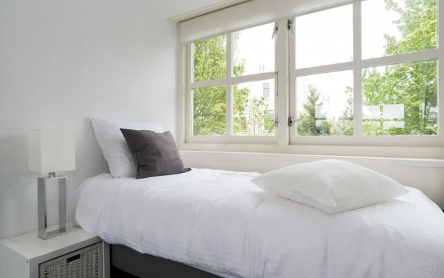 Idyllic Sloten apartment