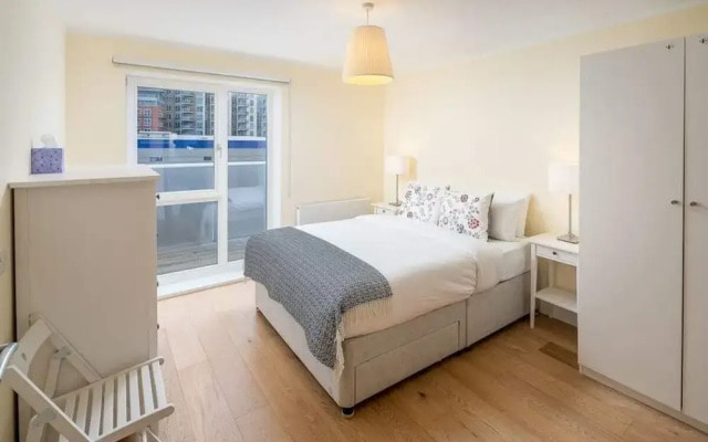 Spacious 3bed2bath W/balcony in Battersea