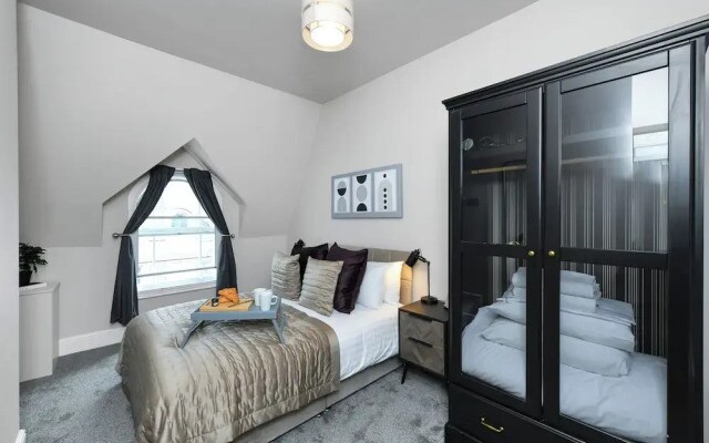 Market Street Apartment 3A Flat 4
