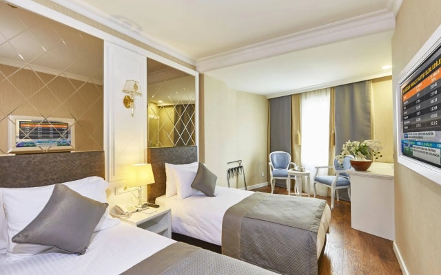 Seres Hotel Old City