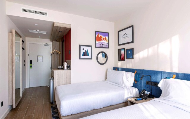 Отель Hampton by Hilton Alcobendas Madrid