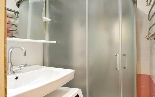 Brusnika Apartment Sokol, Bolshaya Academicheskaya
