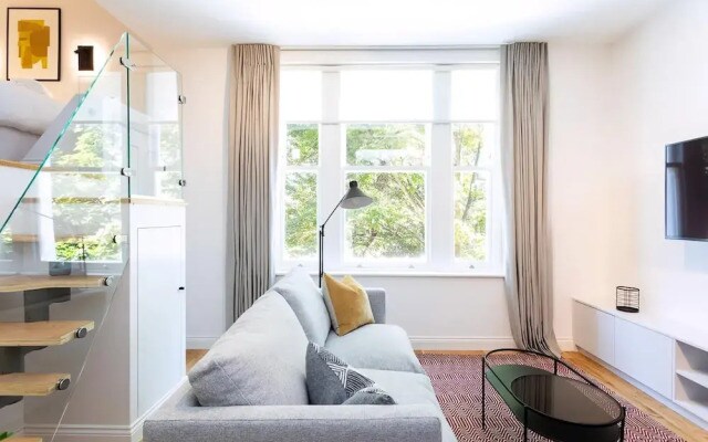 Coleherne Road Residence VI