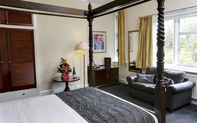 Broadfield Park Hotel Rochdale