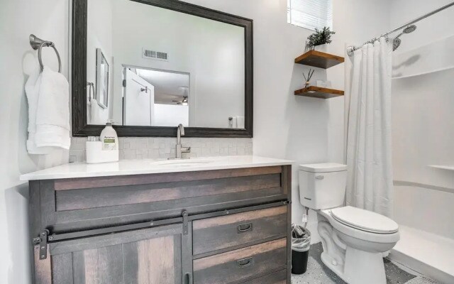 Pasco Studio Vacation Rental w/ Private Patio!