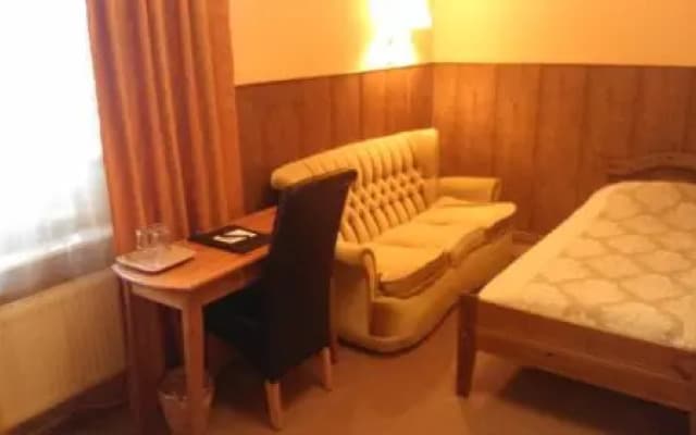 Vahe Guest House
