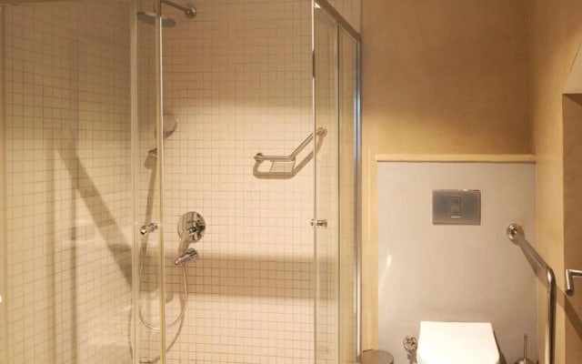 Orya Hotel