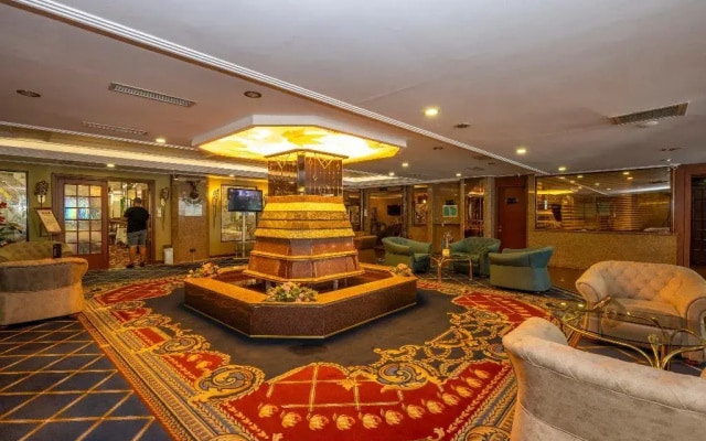 Grand Anka Hotel