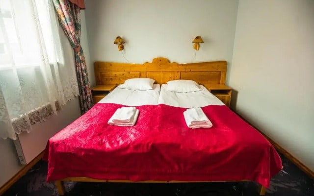 Lõokese Hotell