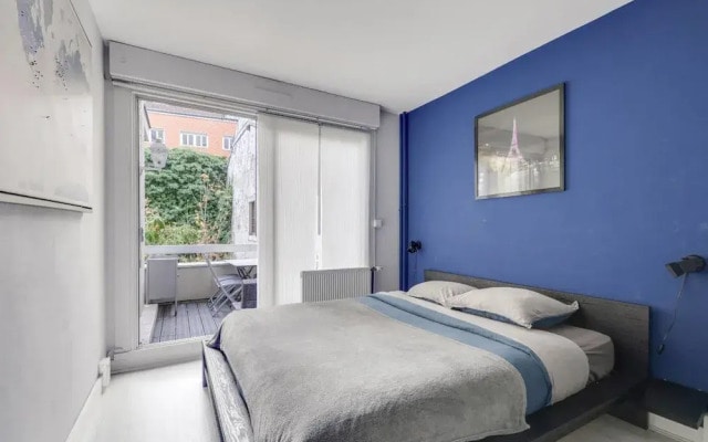 Modern 1bedroom Flat With Terrace in Trendy Paris XI