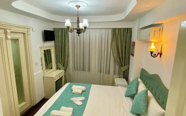 L&P Mai̇son Hotel