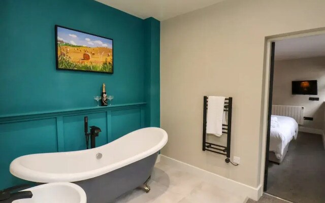 Apt 3 @ Hunter's Quay