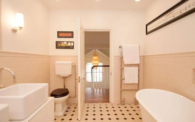 Veeve Magnificence in West London