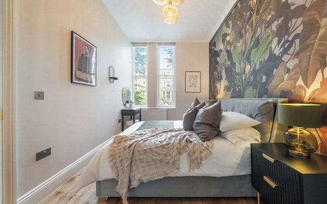Cambridge Garden Apartments by Argyl