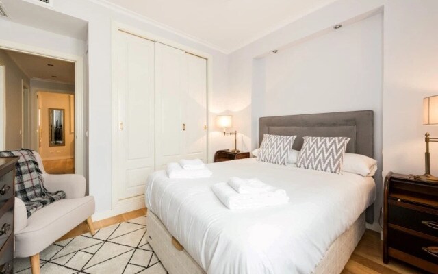 Guest Select Retiro