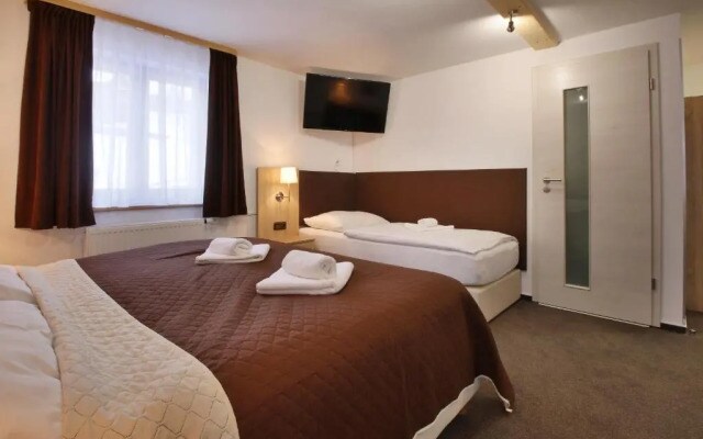 Hotel Hvezda