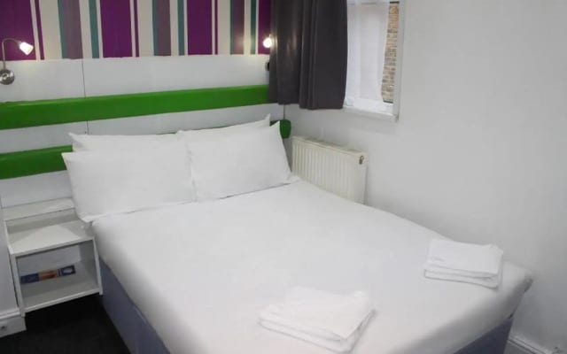 Euro Wembley (Elm Hotel)