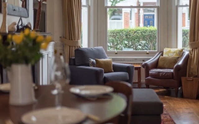 Retro style home in Clapham