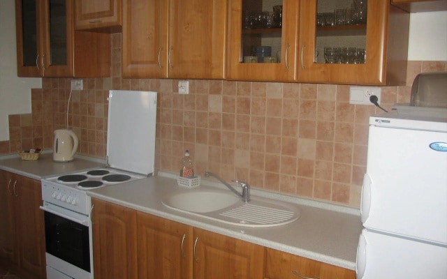 Nil-Pol Apartments