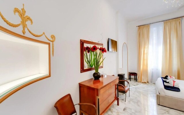 Queen Palace Suites
