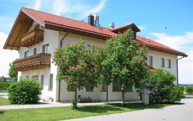 Pension & Hotel Garni Demmel