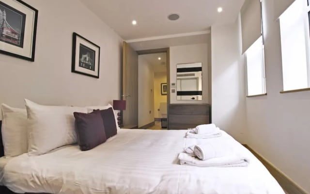 Red Lion Court by Servprop