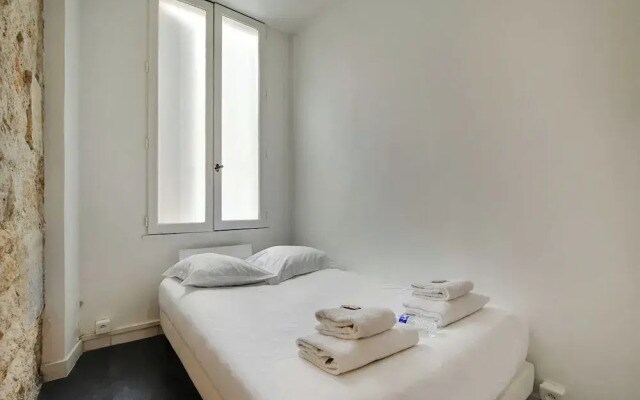 Authentic Studio - 2P - Canal St Martin