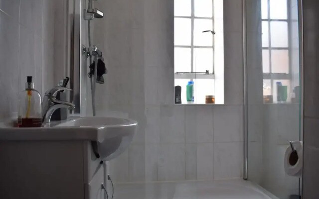 1 Bedroom Apartment in South Kensington