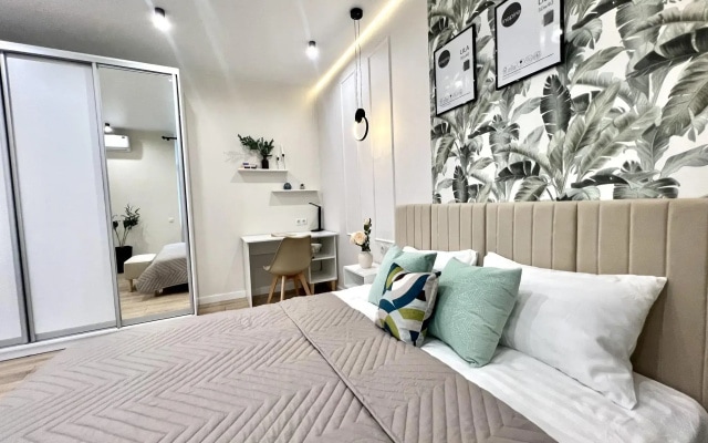 RentFlat (Рент Флэт) на проспекте Российский 15