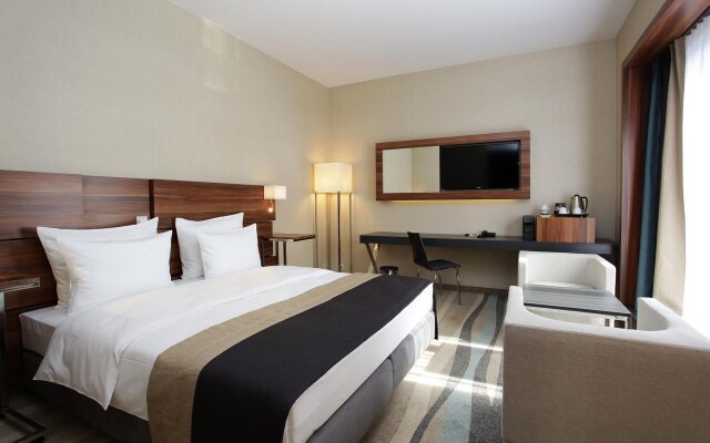 Warsaw Plaza Hotel