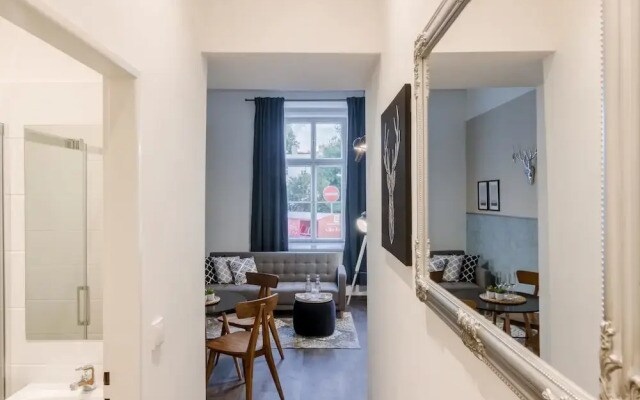 Prague Kampa APTs by Michal&Friends