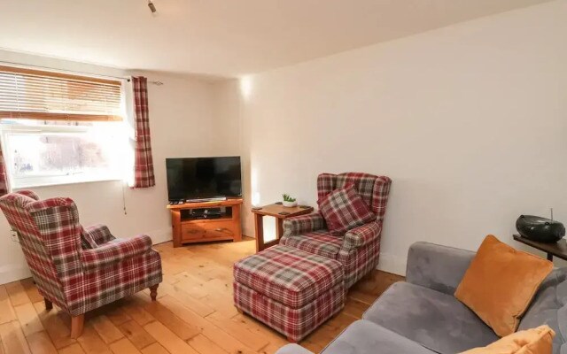Flat 8