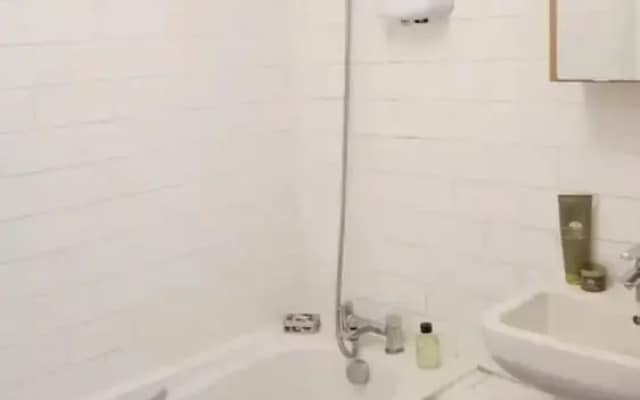 Refurbished 2 Bedroom Flat in Camden