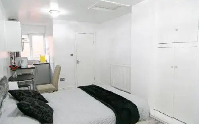 Cheetham Hills Apartments
