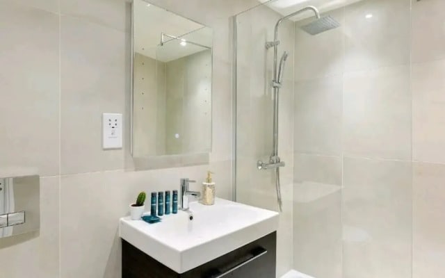 Luxury Central London North Apartments