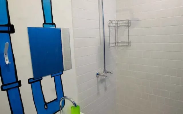 Hostel 69