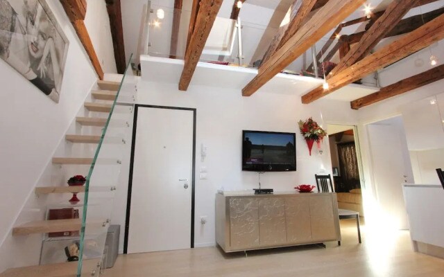 City Apartments - Gold