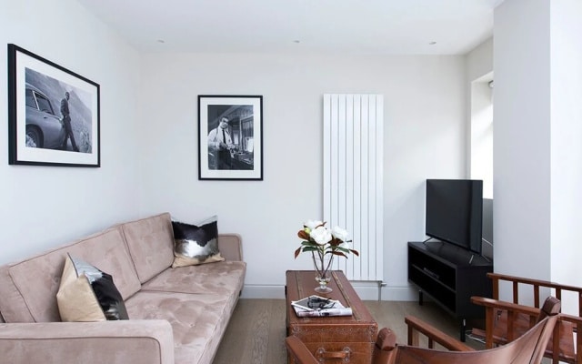 Lovely 2BR flat in West London