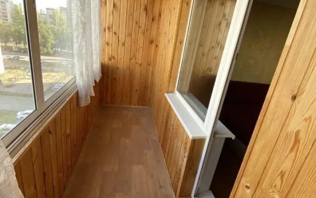 Апартаменты на улице Братьев Кашириных, 76