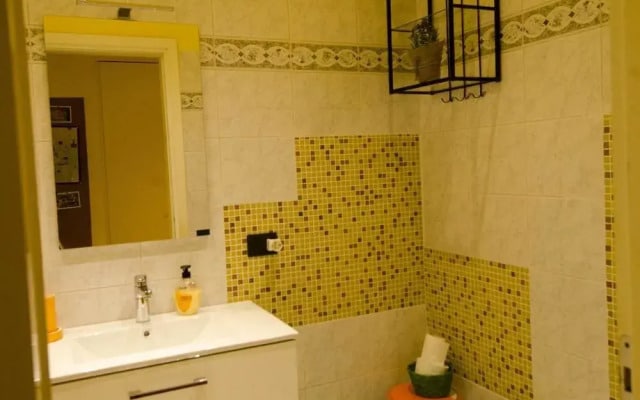 Apartment With one Bedroom in Roma, With Enclosed Garden and Wifi