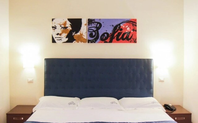 Rome Armony Suites - Classic Double 3