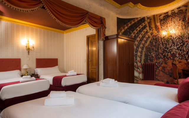 Casual del Teatro Madrid Hotel by Casual Hoteles