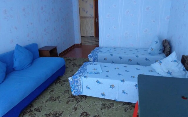 На Полевой