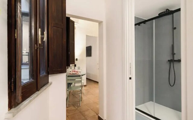 Elegant Apartment Minelli Navona by Ghor