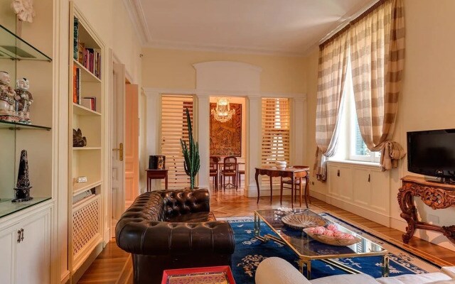 Rome Accommodation - Belle Arti