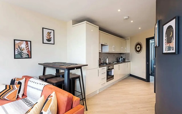 Crystal Palace Residence II