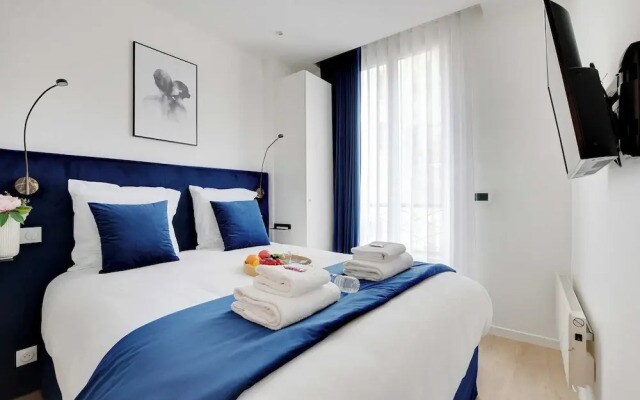 Charming Apartment - 2br/6p - In the Heart of Paris